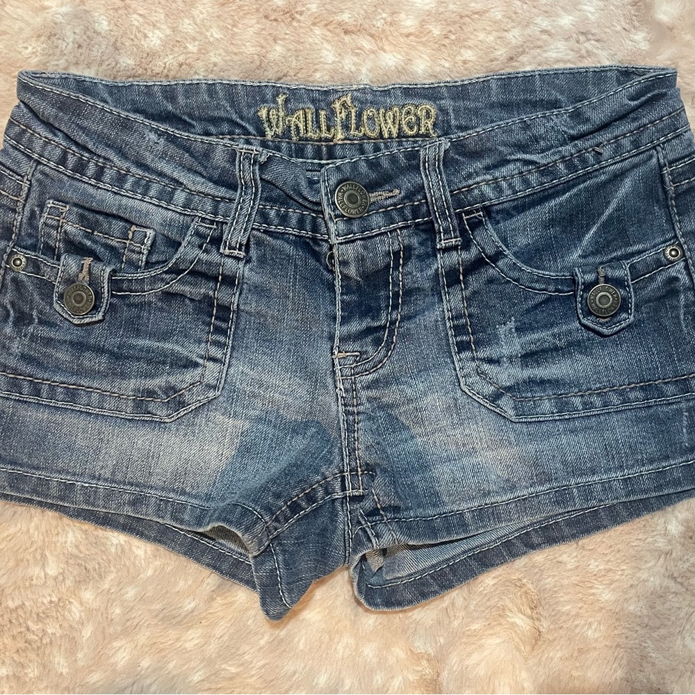 Wallflower Jean Shorts